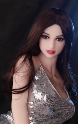 Japanese Real Doll Addict – Mira