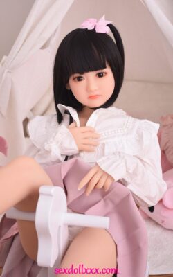 Japan Adult Mini Brunette Doll - Eliza