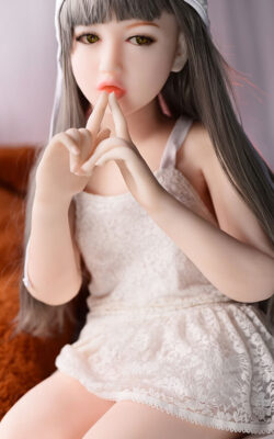 Lifelike Japanese Mini Love Dolls - Amari
