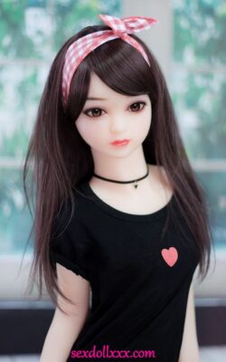 Realistic Young Sex Doll