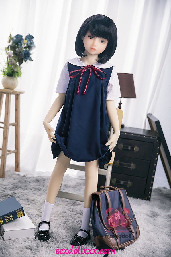 mannikin-doll-5ve2