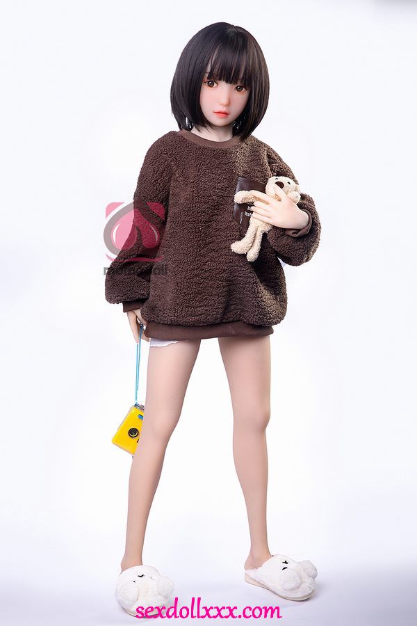 realna-lutka-napuhavanje-5v14