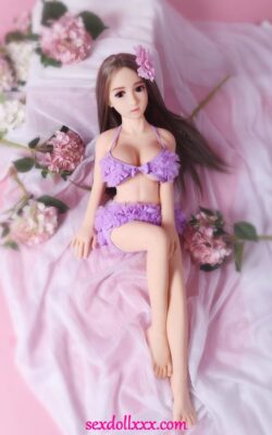 Grandi tette giovani bambole del sesso nudo - Loree