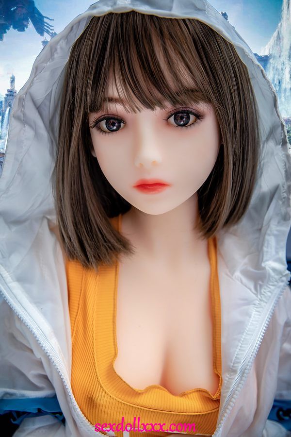 xxx-dolls-3ss12
