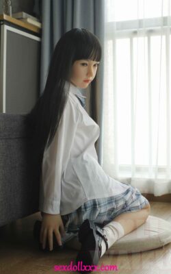Aangepaste mooie Hinata Hyuga-sekspop - Colene