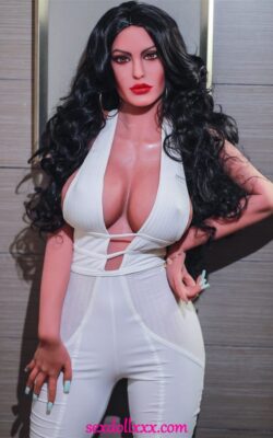 Muñeca sexual de pecho grande con vagina realista - Mandie