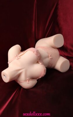 Seks lalka tułowia bez głowy - Sharika