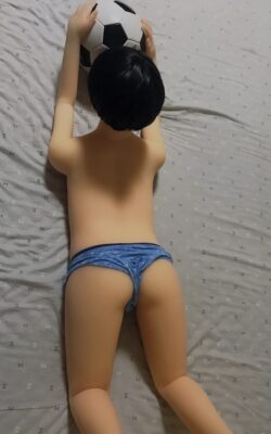 Harold, bambola del sesso maschile da 115 cm