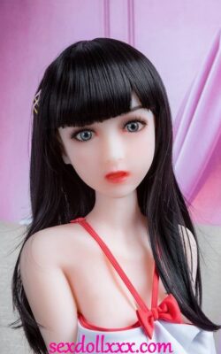 Asijské japonské panenky s velkým prsem - Idella