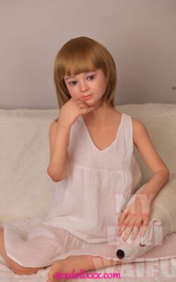 Jeunes poupées sexuelles chaudes aux cheveux courts - Chung