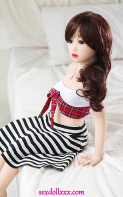 Ung Small Brest Big Butt Sex Doll - Catherin