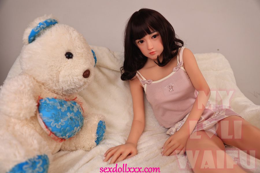 секс-кукла-большая-попа-ftuq24