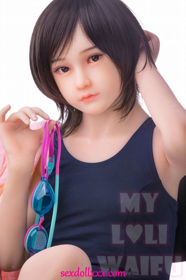 Urocza, realistyczna lalka erotyczna w pełnym rozmiarze - Janella