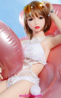 Piękne kobiece lalki erotyczne z dużymi cyckami - Shanta