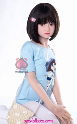 Kleine anale Japanse pop zonder borsten - Milissa