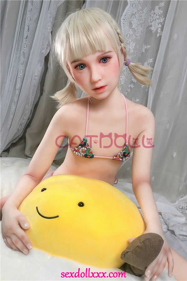 Секс-кукла Asian Tittles TPE в натуральную величину - Flori