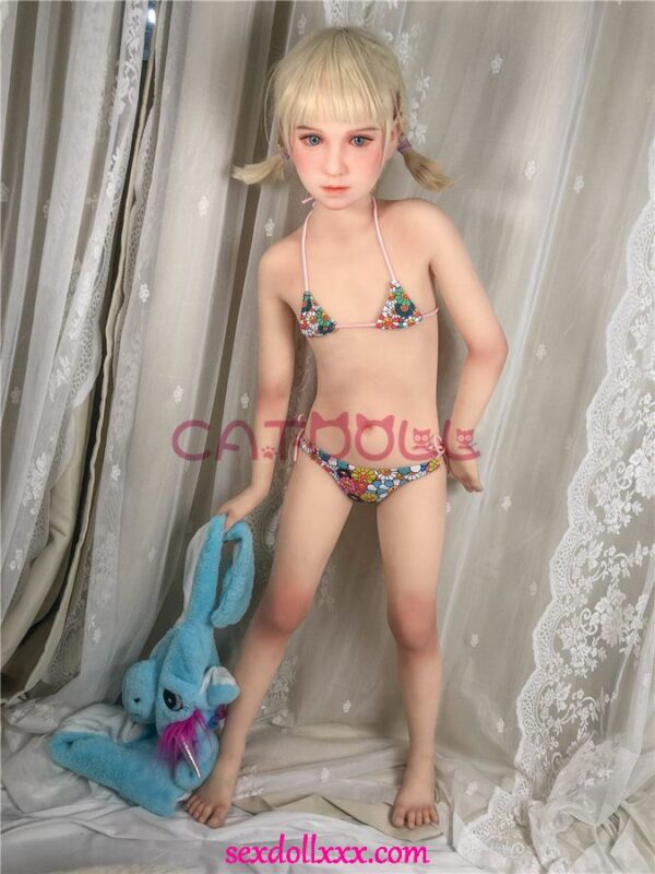 mačka-puntka-saša-e8upe29 mačka-puntka-saša-e8upe29