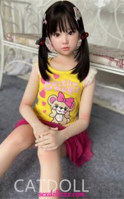 Молодые доступные сиськи секс-куклы - Remona