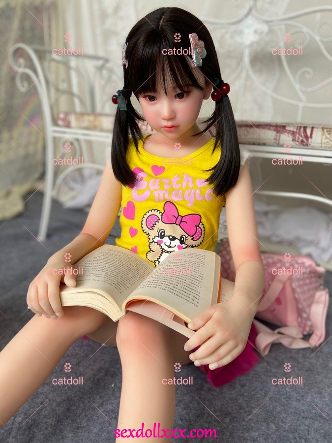 doll-fuck-vids-4rf2x1