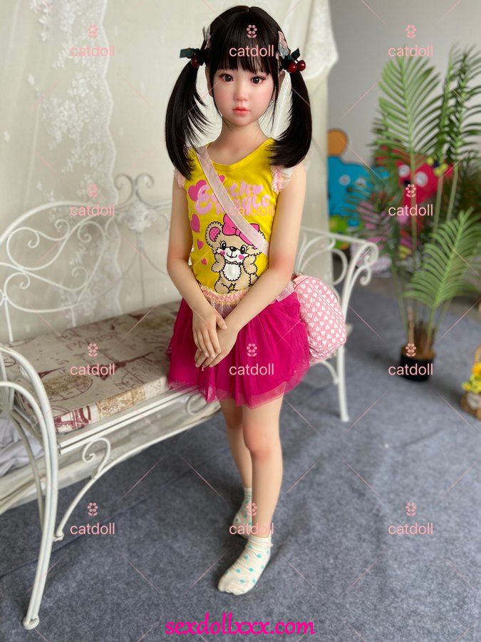 doll-fuck-vids-4rf2x11