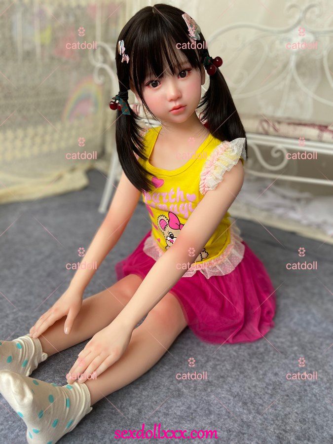 doll-fuck-vids-4rf2x6