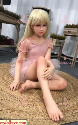 Muñeca sexual sexy, realista y asequible de Abyss - Glori