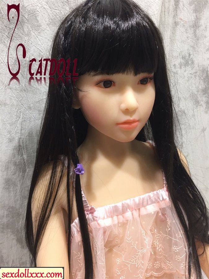 catdoll-pecho-plano-136cm-r4e2q15 catdoll-pecho-plano-136cm-r4e2q15