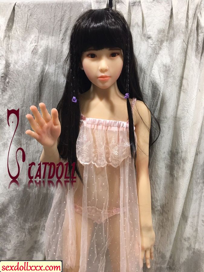catdoll-pecho-plano-136cm-r4e2q19 catdoll-pecho-plano-136cm-r4e2q19