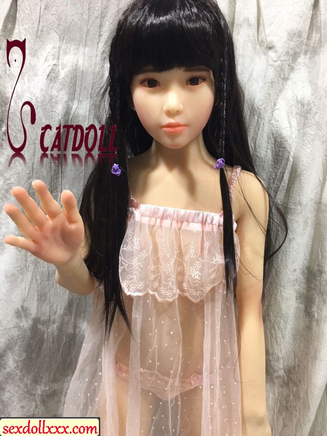 catdoll-pecho-plano-136cm-r4e2q2 catdoll-pecho-plano-136cm-r4e2q2
