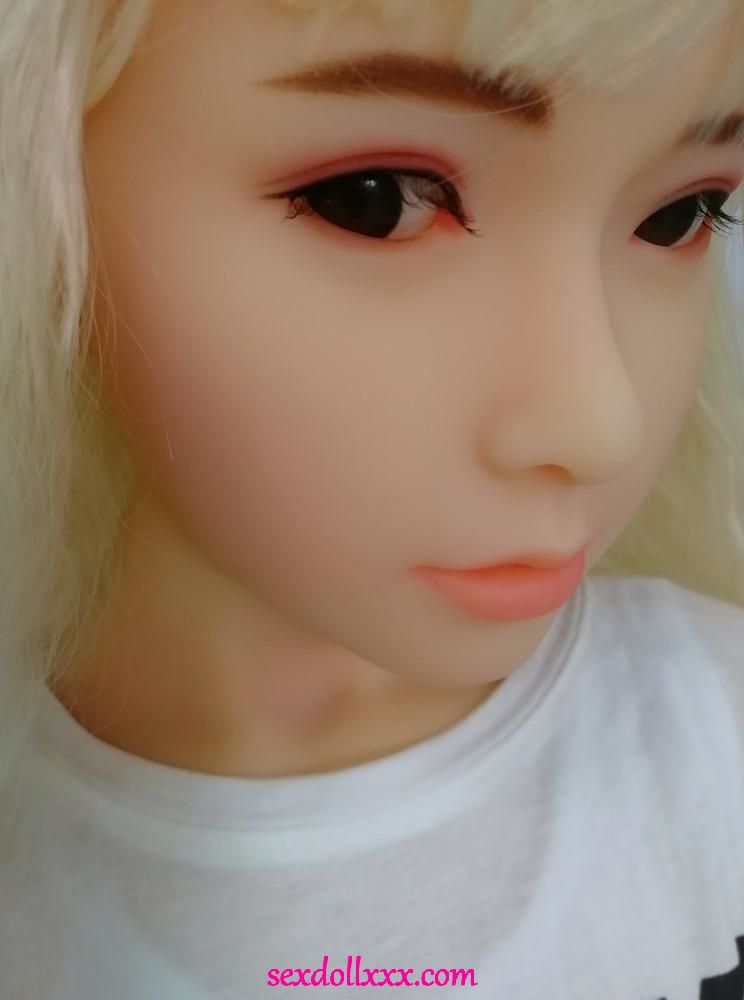 vittu-todellinen-nukke-n2ser3