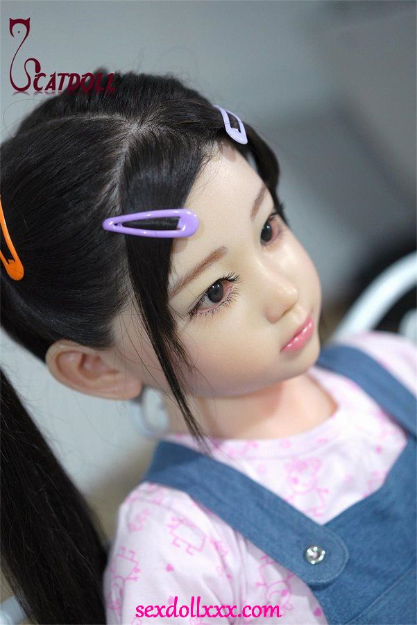 live-sex-doll-action-9ujkx28