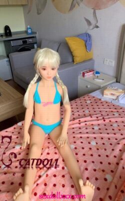 Human Sexy Fucking Hentai Sex Doll - Genny