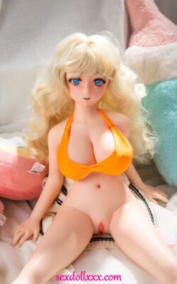 Petite Fucking Silicone Sex Doll na prodej - Claudia