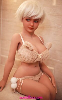 Den mest søde Barbie-sexdukke i naturlig størrelse - Jelene