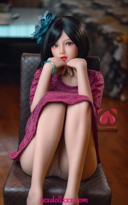 Bambola del sesso femminile giapponese che scopa il culo caldo - Jannet