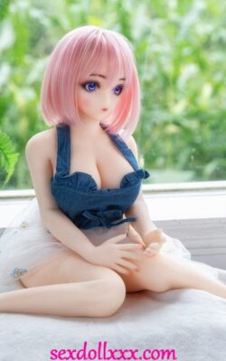 Asijská cenově dostupná sexuální panenka na prodej - Lorenza