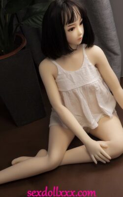 Muñeca sexual de amor realista con gran trasero - Isabella
