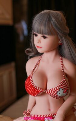 Muñeca asiática asequible del amor sexo expuesto - Gertude