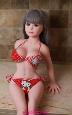 Azjatycka, niedroga lalka miłości z odsłoniętym seksem - Gertude