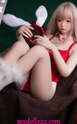 Asiatisk sexet ægte dukke sexlegetøj - Donetta