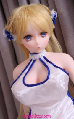 Muñeca sexual japonesa jodidamente caliente Clarissa - Crysta