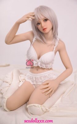 Gif porno follando muñeca sexual sexy - Athena