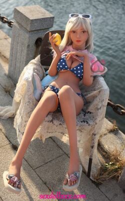 Sex Doll With Lifelike Titties - Neille