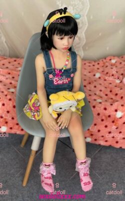 108cm Silicone Head Small Girl Sex Doll - Susann