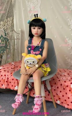 108cm Silicone Head Small Girl Sex Doll - Susann