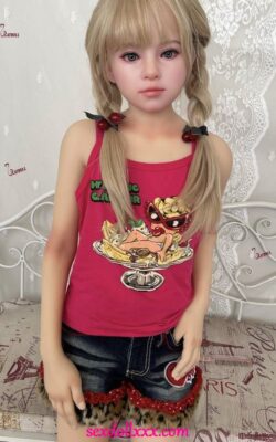 Andere Sexpuppen wie Real Doll - Malkah