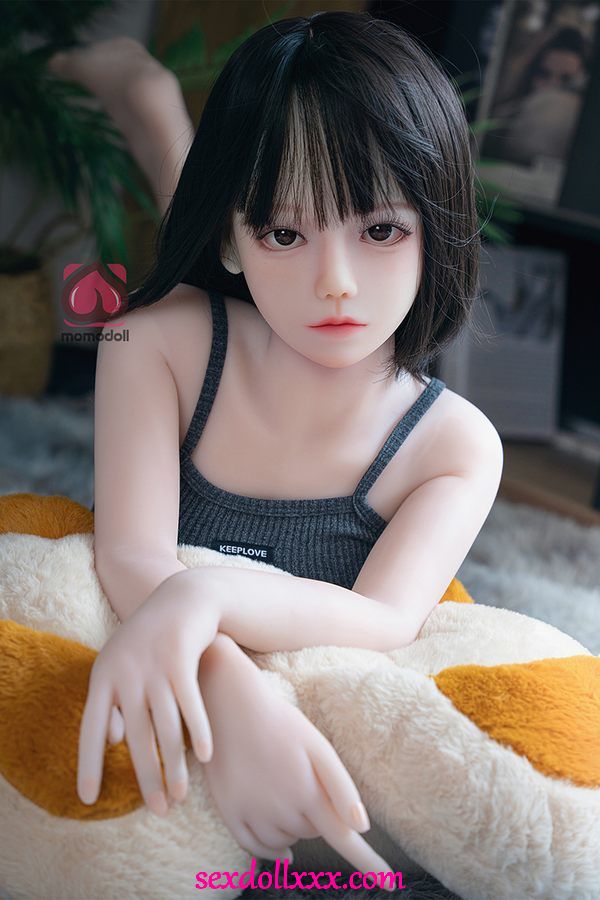 Momo Slim Petite Teen Sex Doll - Neilleak