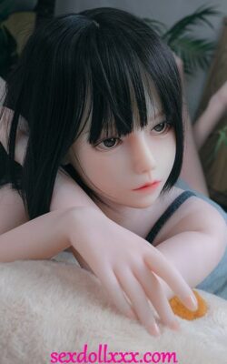 Momo Slim Petite Teen Sex Doll – Neileak