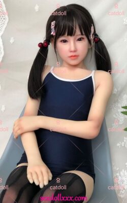 Having Sex With Teen Sex Doll - Candra