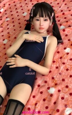 Having Sex With Teen Sex Doll - Candra